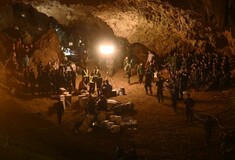 H ιστορία που καθήλωσε όλο τον πλανήτη - Το χρονικό της συγκλονιστικής διάσωσης των 12 παιδιών από το σπήλαιο