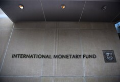 Spiegel: Το ΔΝΤ ανακαλεί προσωρινά το προσωπικό του από την Αθήνα