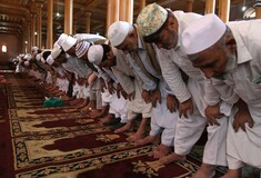Υπό κατάληψη ο χώρος όπου θα ανεγερθεί το τέμενος στο Βοτανικό