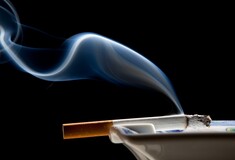 Έρευνα: Ακόμη και το περιστασιακό κάπνισμα μπορεί να δημιουργήσει προβλήματα για την καρδιά
