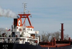 Τουρκικά ΜΜΕ: Ελληνικό λιμενικό σκάφος άνοιξε πυρ εναντίον πλοίου με τουρκική σημαία στο Αιγαίο