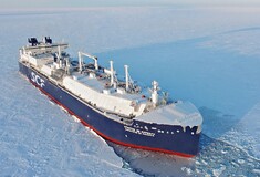 Χάρη στους λιωμένους πάγους, δεξαμενόπλοιο πέρασε για πρώτη φορά την Αρκτική χωρίς συνοδεία παγοθραυστικών