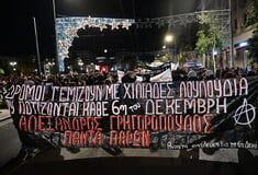 Επέτειος δολοφονίας Γρηγορόπουλου: Ξεκίνησε η πορεία, κλειστοί δρόμοι και στάσεις μετρό