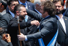 Αργεντινή: Ορκίστηκε πρόεδρος ο Χαβιέρ Μιλέι- Η αγκαλιά με τον Ζελένσκι