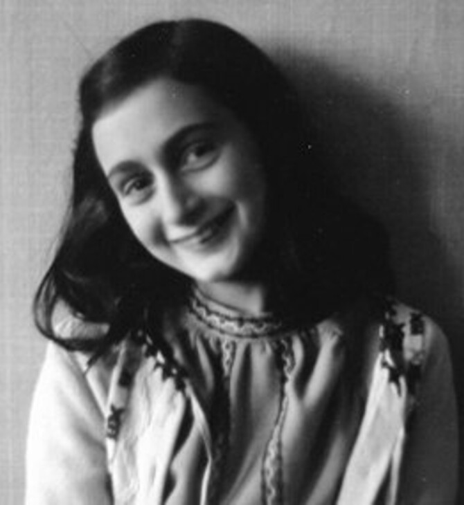 Το 1945 πεθαίνει η Άννα Φρανκ στο στρατόπεδο συγκέντρωσης Μπέργκεν - Μπέλσεν 