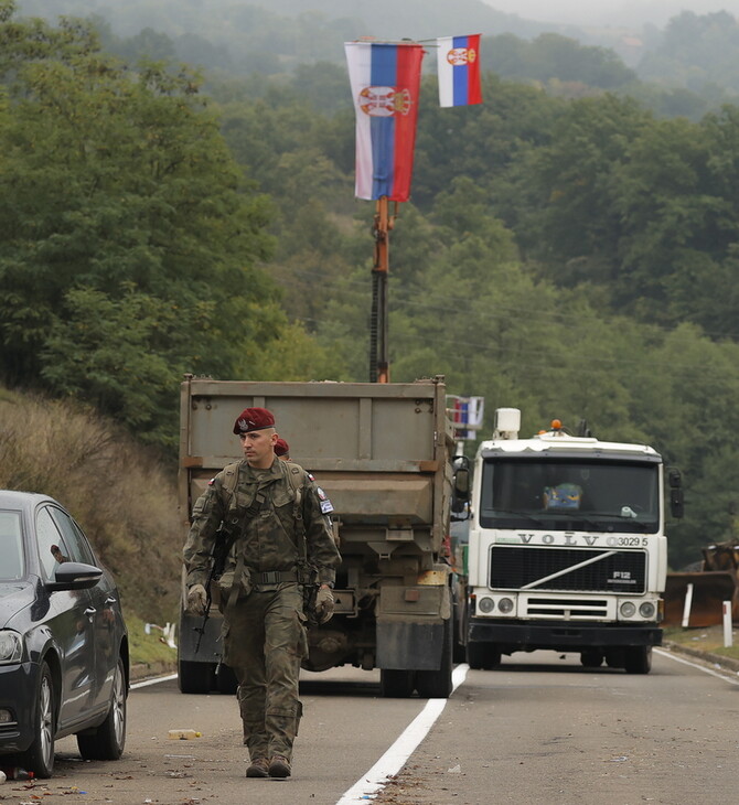 Κλιμακώνεται η ένταση Σερβίας - Κοσόβου: «Στα πρόθυρα ένοπλης σύγκρουσης»- Σε επιφυλακή το ΝΑΤΟ