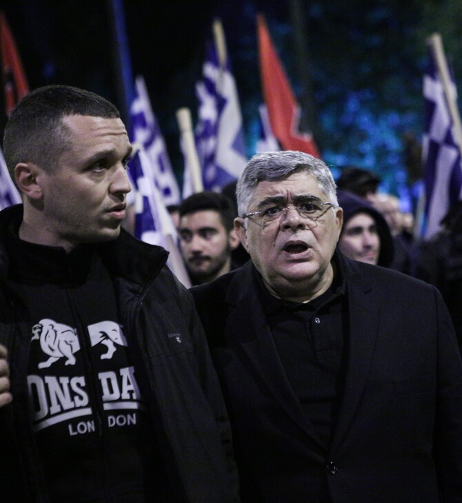 Αθωώθηκαν Κασιδιάρης, Μιχαλολιάκος και Ηλιόπουλος για υποκίνηση ρατσιστικού μίσους