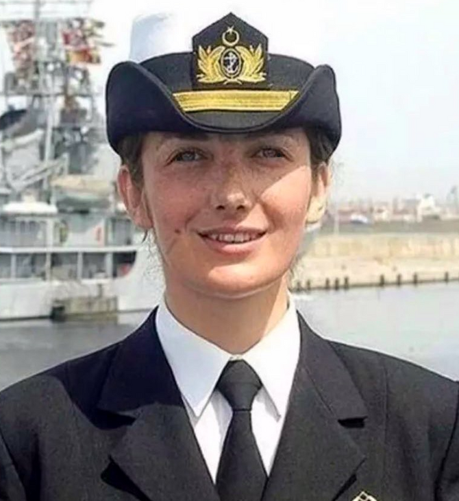 Πρώτη γυναίκα ναύαρχος στην Τουρκία 