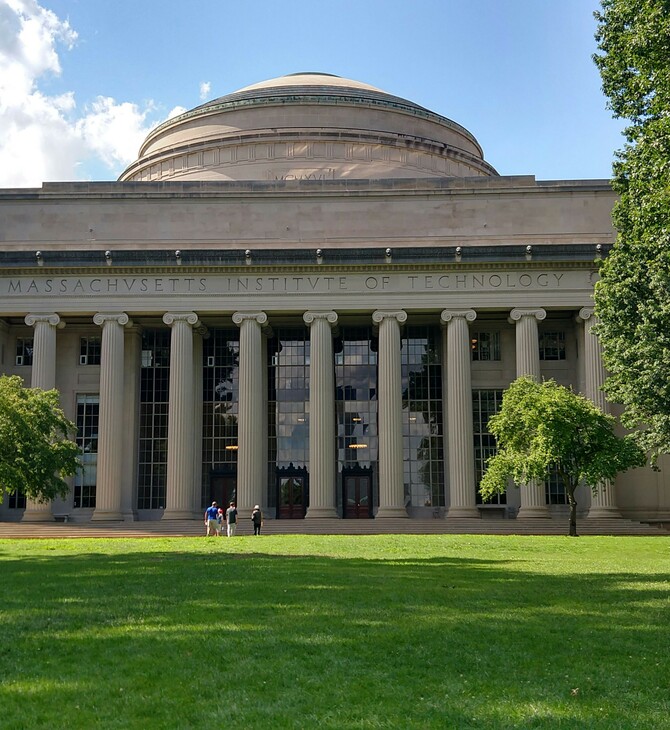 Πιέσεις σε Χάρβαρντ και ΜΙT, μετά την παραίτηση της πρυτάνεως του UPenn λόγω κατηγοριών περί αντισημιτισμού