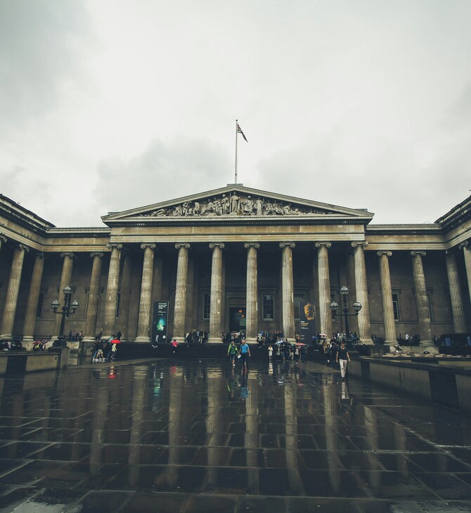 Πρώην έφορος του Βρετανικού Μουσείου «εξαφάνισε» πάνω από 1.800 ελληνικές και ρωμαϊκές αρχαιότητες