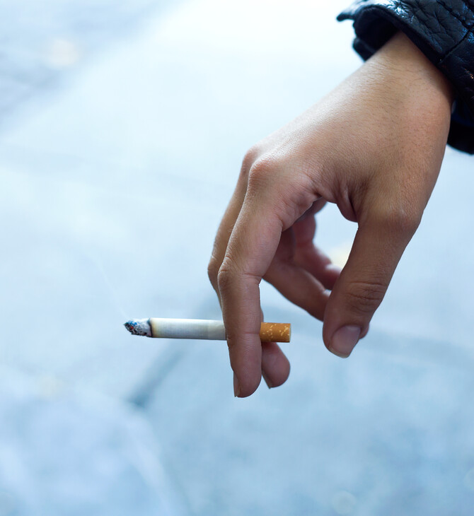 Το παθητικό κάπνισμα αυξάνει τον κίνδυνο κολπικής μαρμαρυγής, προειδοποιεί η Ευρωπαϊκή Καρδιολογική Εταιρεία