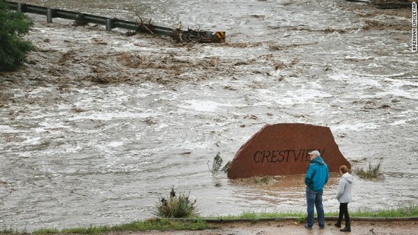 UPDATE: Στους 5 οι νεκροί από τις πλημμύρες στο Κολοράντο
