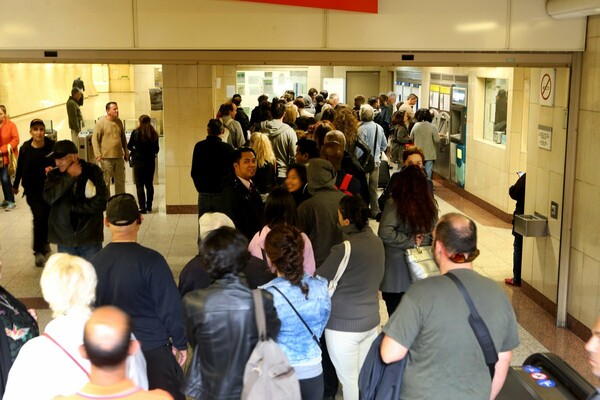 Εργαζόμενοι στο μετρό εναντίον Σπίρτζη - Λένε πως δεν θα ελέγχουν τους επιβάτες για εισιτήριο