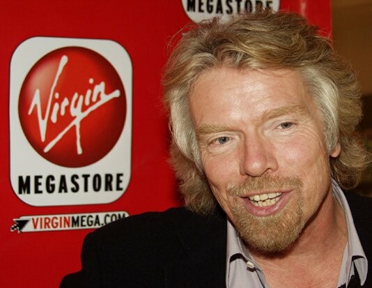 Ο Richard Branson επιχειρηματολογεί υπέρ της αποποινικοποίησης και της φορολόγησης της κάνναβης
