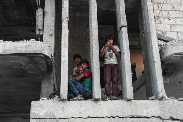 ΟΗΕ: 13 εκατ. άνθρωποι στη Συρία έχουν ανάγκη από ανθρωπιστική βοήθεια - Το 40% είναι παιδιά