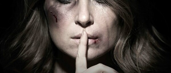Στοιχεία-σοκ: Θύματα του συζύγου η συντριπτική πλειονότητα των κακοποιημένων γυναικών