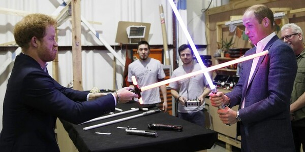 Οι πρίγκιπες Ουίλιαμ και Χάρι εμφανίζονται στην νέα ταινία «Star Wars: The Last Jedi»