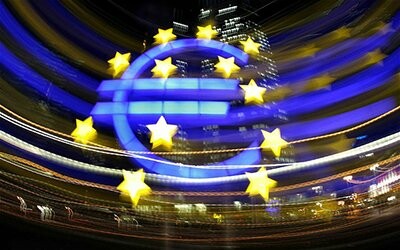 Σε ανοδική πορεία το ευρώ μετά την παρέμβαση της ΕΚΤ