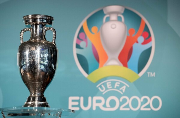 Η UEFA αποφάσισε να αφαιρέσει από τις Βρυξέλλες τη διοργάνωση αγώνων του EURO 2020