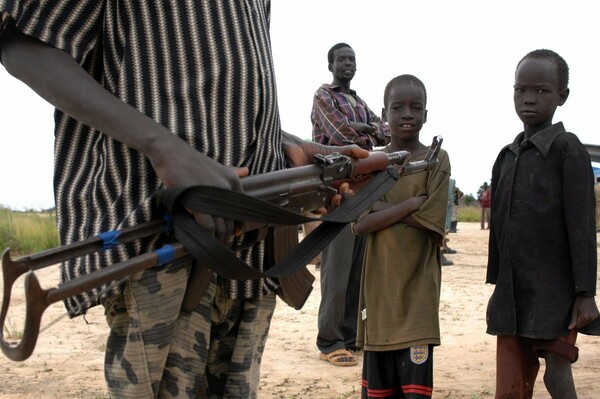 ΟΗΕ: Ένοπλες οργανώσεις εξακολουθούν να στρατολογούν παιδιά στο Σουδάν