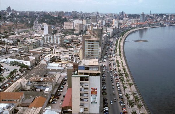 Η Ανγκόλα απειλεί να διαρρήξει τις ειδικές οικονομικές σχέσεις με την Πορτογαλία