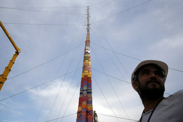 Πύργος από Lego ύψους 36 μέτρων στο Ισραήλ