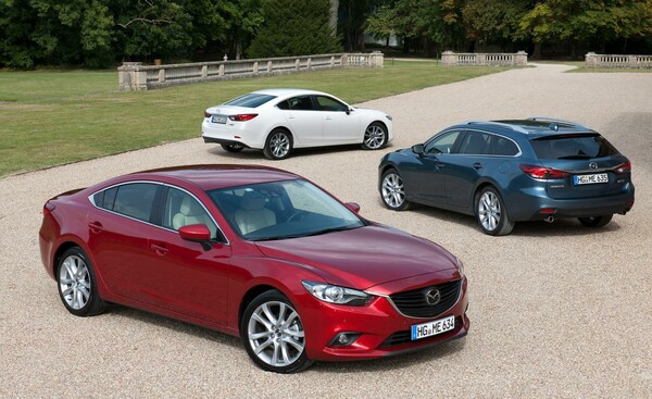 Η Mazda ανακαλεί 42.000 οχήματα λόγω αραχνών