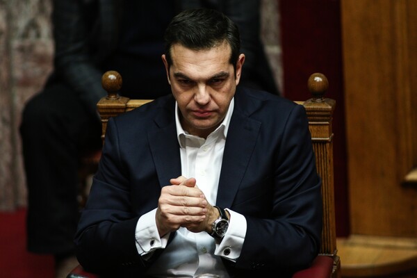 Handelsblatt: Ο Τσίπρας έχει ακόμη πολλή δουλειά - Προμηνύεται δύσκολη χρονιά για τους Έλληνες