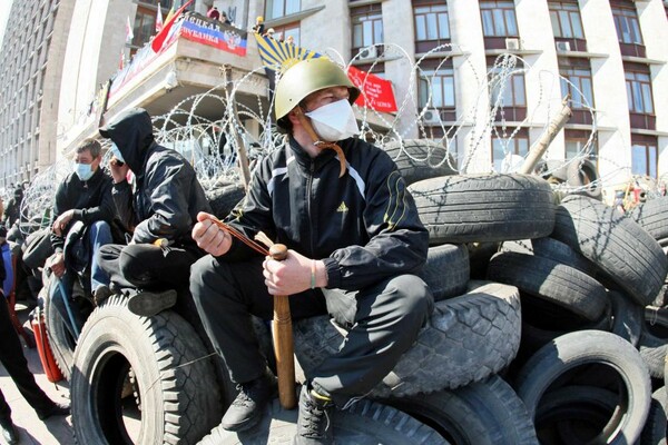 Ουκρανία: Αρνούνται να παραδώσουν όπλα οι αυτονομιστές