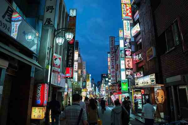 Σημαντική συρρίκνωση της Ιαπωνικής οικονομίας το β' τρίμηνο του 2014
