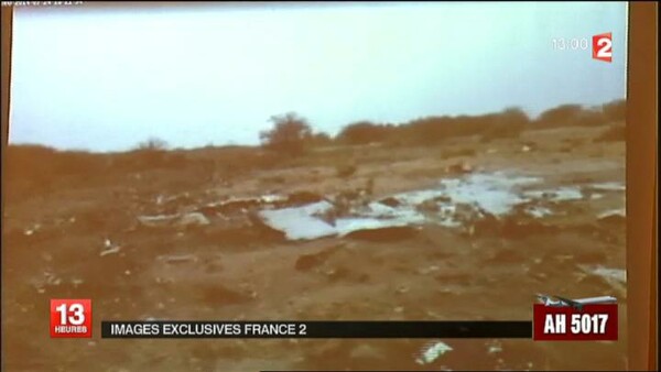 Oι πρώτες εικόνες από τον τόπο της αεροπορικής τραγωδίας της Air Algerie