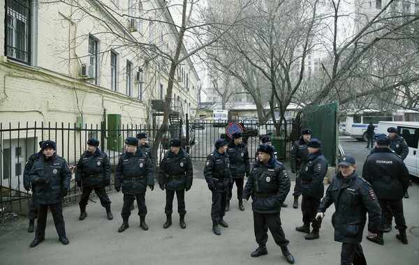 Ρωσία: Απαγγέλθηκαν κατηγορίες σε δύο υπόπτους για τον φόνο Νεμτσόφ