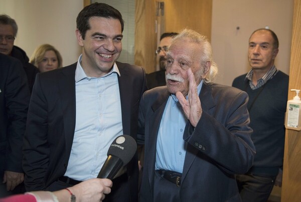 Γλέζος: Να καταπιούν τη γλώσσα τους όσοι λένε ότι είμαι απέναντι στην κυβέρνηση