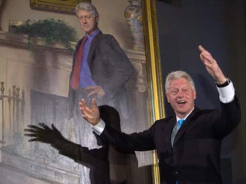 Το επίσημο πορτρέτο του Μπιλ Κλίντον έχει και «λίγο από Μόνικα»