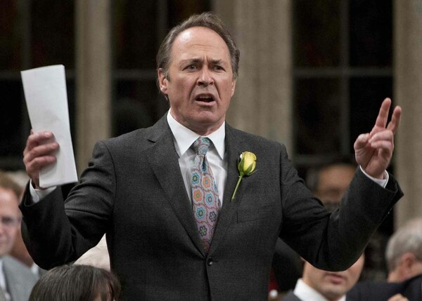 Καναδάς: Βουλευτής αποχώρησε από ψηφοφορία γιατί τον στένευε το εσώρουχο