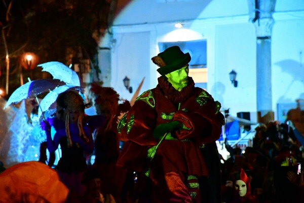 Το ιδιαίτερο Βενετσιάνικο καρναβάλι στο Ναύπλιο - Όλη η πόλη σε ρυθμούς ταραντέλας