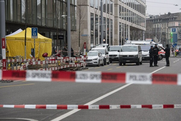 Άνδρας πυροβόλησε και σκότωσε μία γυναίκα στο κέντρο της Ζυρίχης και μετά αυτοκτόνησε