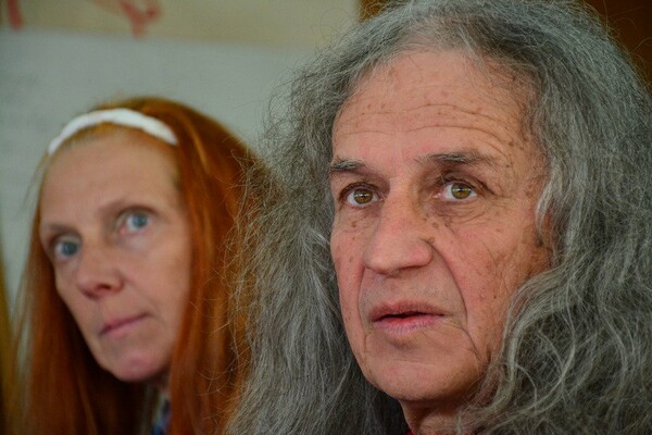 Ζευγάρι Γερμανών στο Ναύπλιο πλήρωσε το πόσο των 875€ που τους αντιστοιχεί για τις γερμανικές αποζημιώσεις