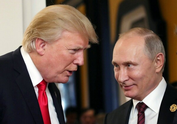 Ο Τραμπ προειδοποιήθηκε από το επιτελείο του «να μην συγχαρεί» τον Πούτιν