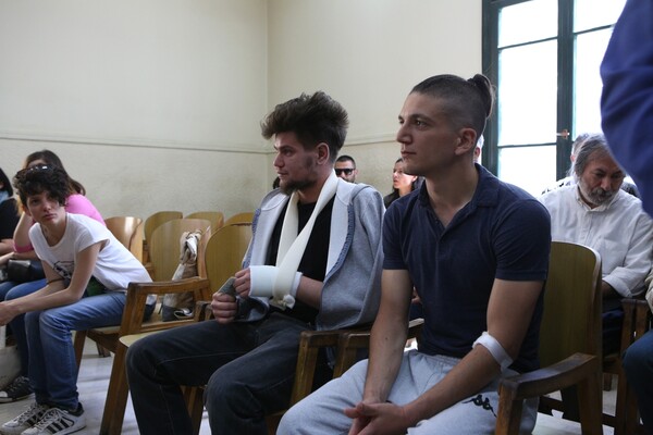 Ελεύθεροι αφέθηκαν οι δύο συλληφθέντες για τα χθεσινά επεισόδια στο άγαλμα Τρούμαν