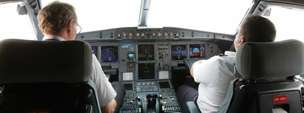 Γιατί ο πιλότος του Airbus A320 δεν μπορούσε να μπει στο πιλοτήριο;
