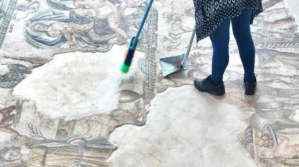 Αντιδράσεις για το πώς καθαρίζουν τα ψηφιδωτά σε αρχαιολογικούς χώρους στην Πάφο