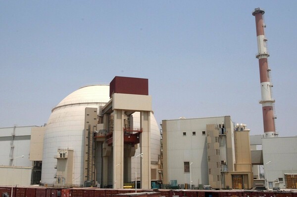 Νέο διπλωματικό ραντεβού ΕΕ, Κίνας και Ρωσίας με το Ιράν προκειμένου να σωθεί η συμφωνία για τα πυρηνικά