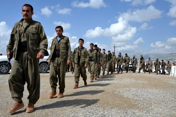Η Τουρκία συνεχίζει τις αεροπορικές επιδρομές εναντίον Κούρδων ανταρτών