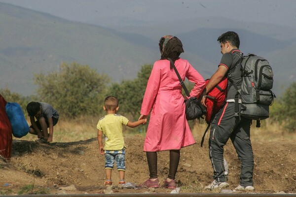 Χάος στα σύνορα με τους πρόσφυγες - Τα Σκόπια κήρυξαν σε κατάσταση έκτακτης ανάγκης τα σύνορα με την Ελλάδα και τη Σερβία
