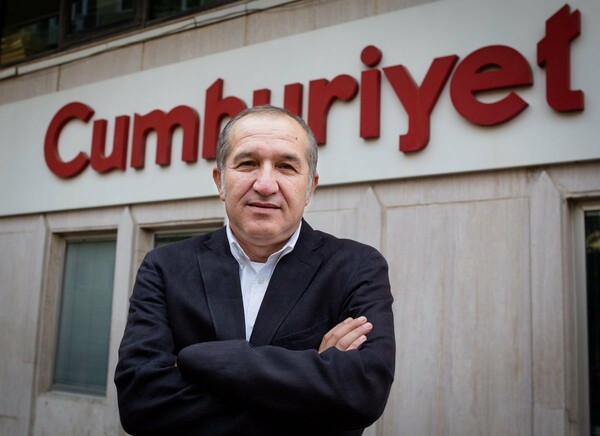 Ο ιδιοκτήτης της Cumhuriyet υπερασπίζεται την ελευθερία του Τύπου