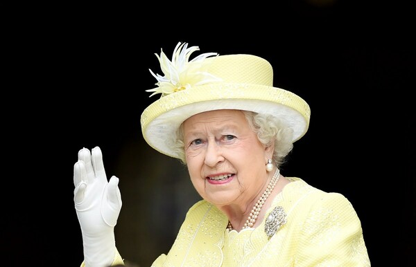 Η βασίλισσα Ελισάβετ γίνεται σήμερα 92 ετών, αλλά αυτά δεν είναι τα μοναδικά της γενέθλια