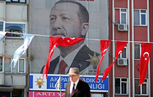 Τουρκία: Η Εθνοσυνέλευση ενέκρινε τη διεξαγωγή πρόωρων εκλογών στις 24 Ιουνίου