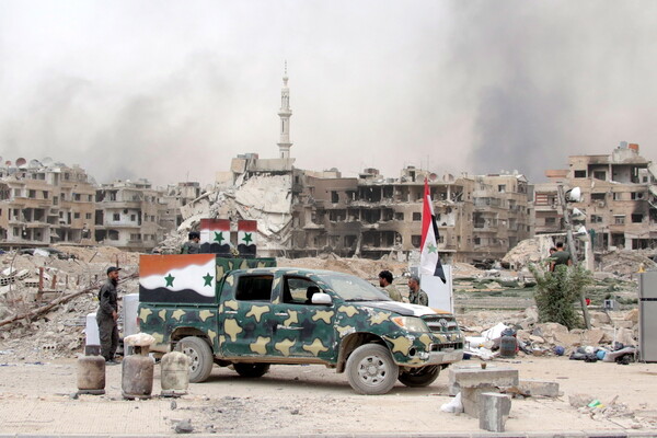 Αιφνιδιαστική επίθεση του Ισλαμικού Κράτους εναντίον κυβερνητικών δυνάμεων στη Συρία - Τουλάχιστον 26 νεκροί