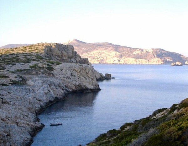 Τα 11 πιο φτηνά Ελληνικά νησιά προς πώληση αυτή τη στιγμή